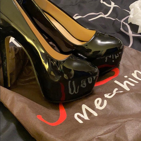 Black stilettos 4in - Picture 3 of 6